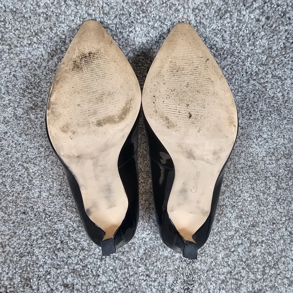Calvin Klein Brady Patent Black Pointed‎ Toe Stiletto Pumps Women's Size 8M